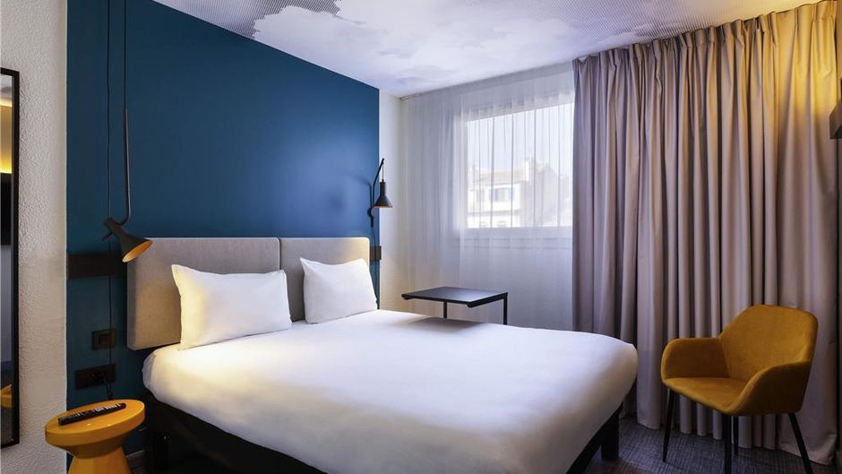 Ibis Hotel Marseille Centre Room