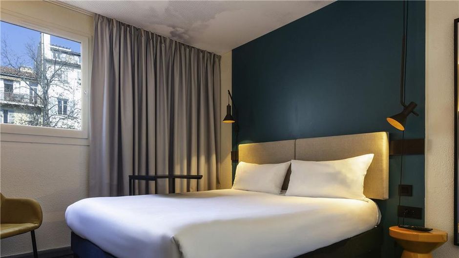Ibis Hotel Marseille Centre Room