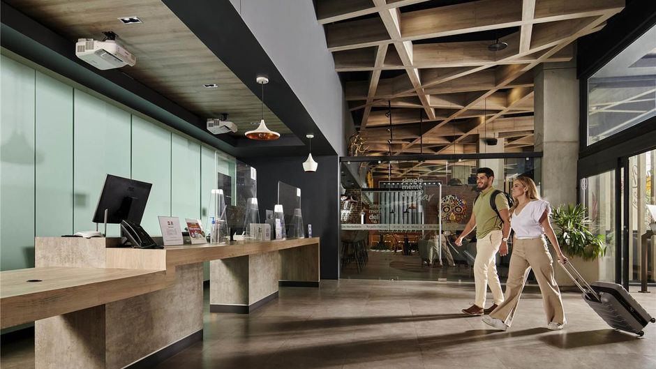 Ibis Torreon Exterior