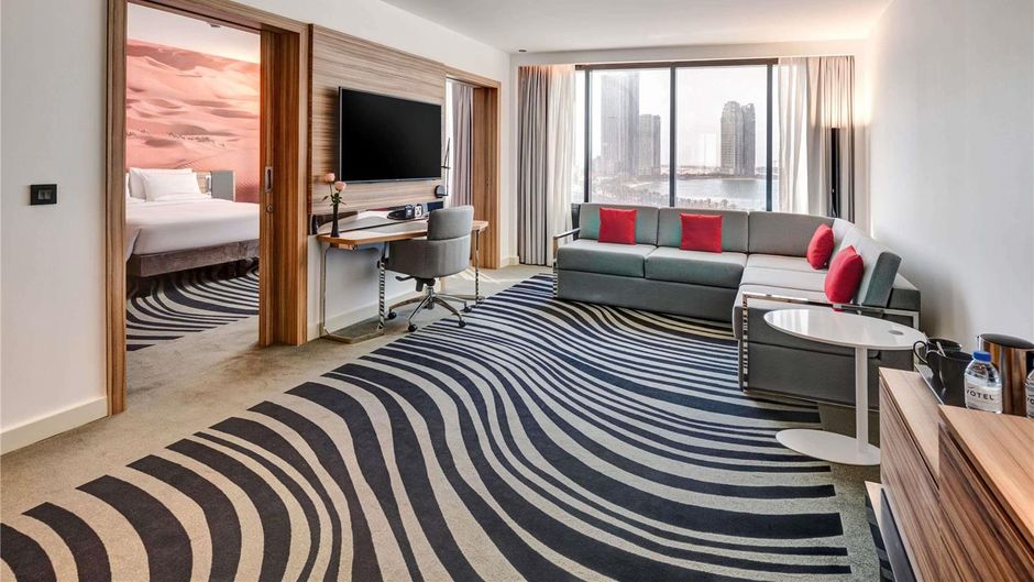 Novotel Sharjah Expo Center Suite