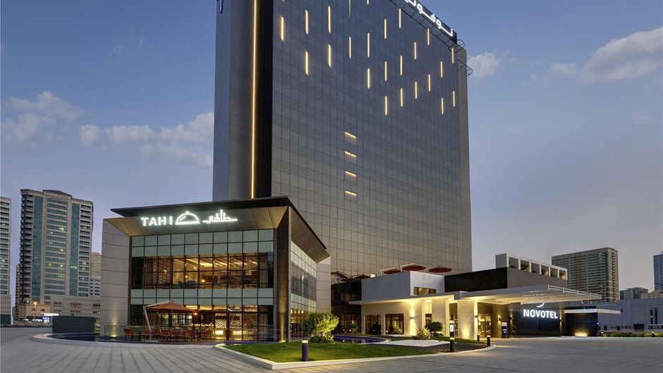 Novotel Sharjah Expo Center Exterior