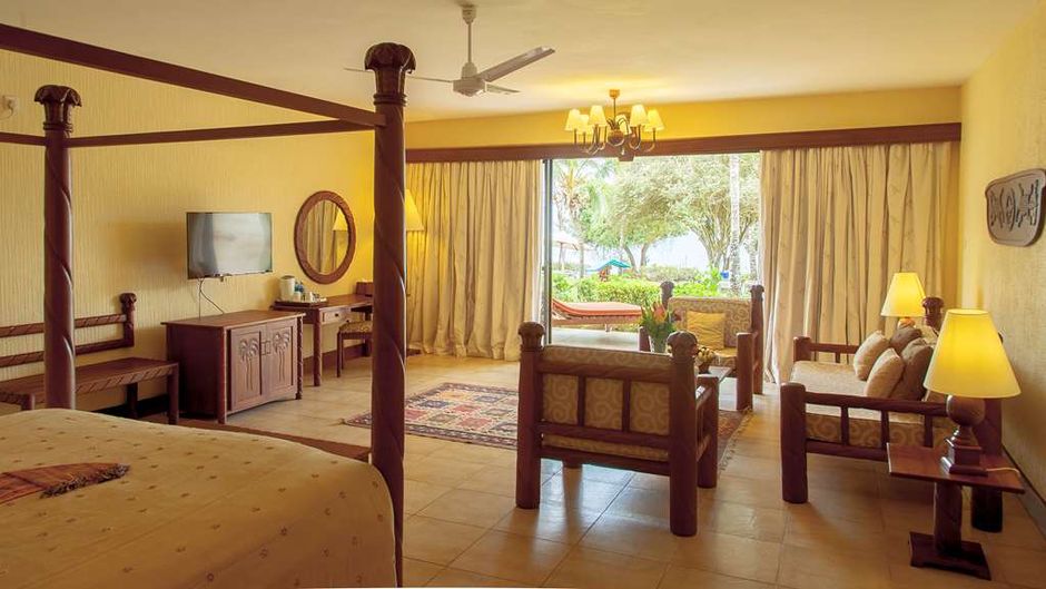 Baobab Beach Resort and Spa Suite