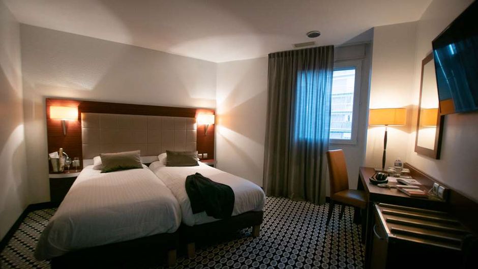 Kyriad Limoges Centre Gare-Atrium Room