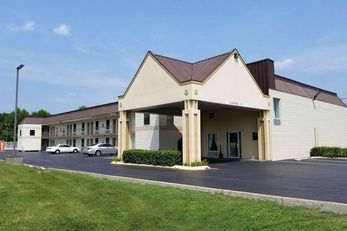 Americas Best Value Inn TN3080