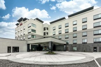 Hampton Inn & Suites Downtown-South