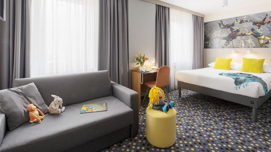 Ibis Styles Warsaw West Room