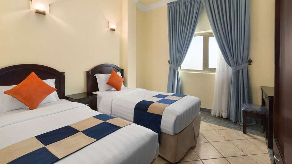 Howard Johnson Dammam Hotel Room