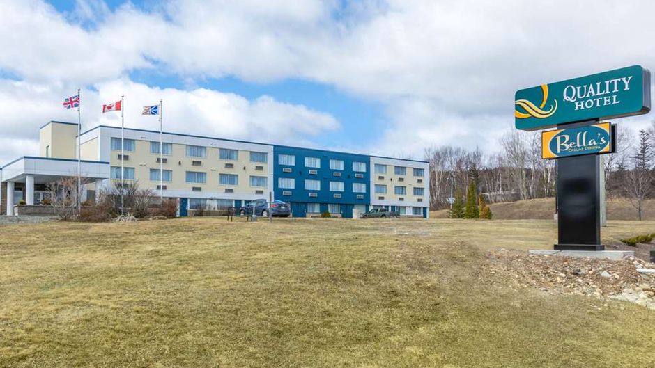 Quality Hotel Clarenville Exterior