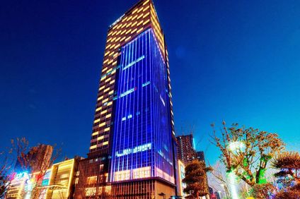 Wyndham Grand Plaza Royale Powerlong