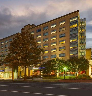 DoubleTree by Hilton St Louis Forest Prk