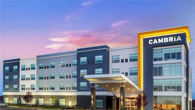 Cambria Hotel Bettendorf - Quad Cities