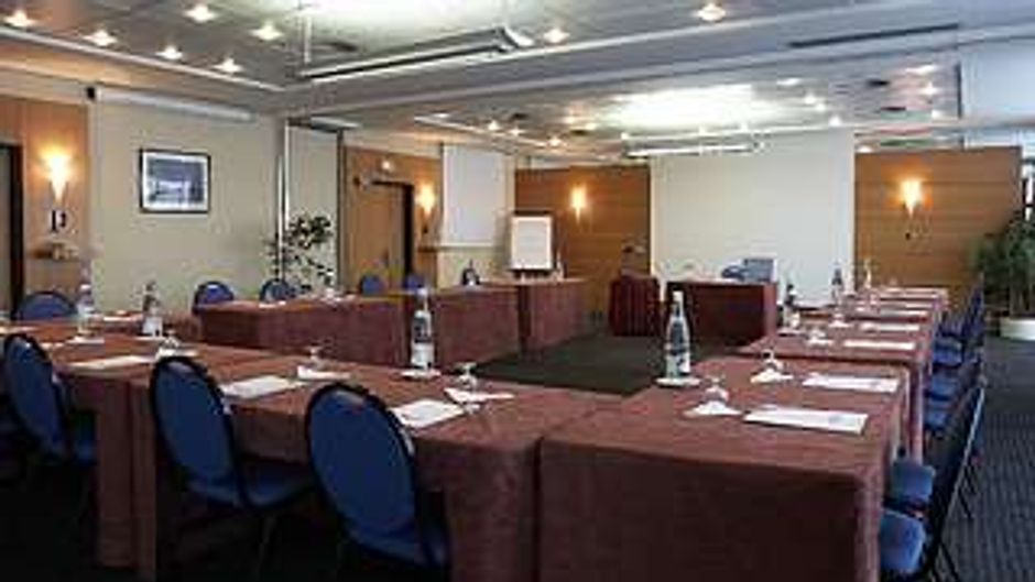 Hotel Oceania Nantes Airport Other