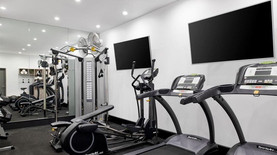 Veriu Green Square Health