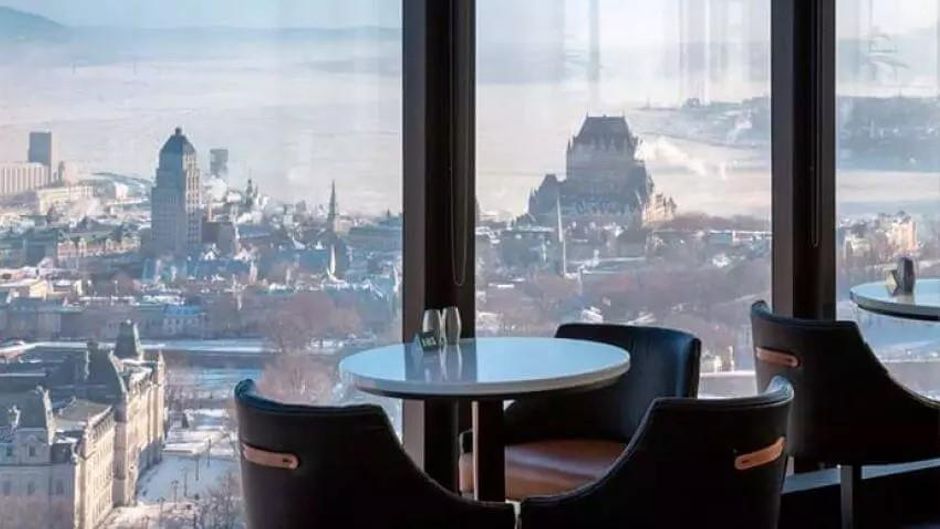 Hotel Le Concorde Quebec Restaurant