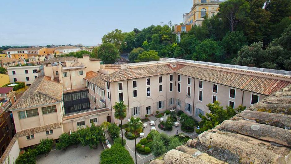 Donna Camilla Savelli Hotel Exterior