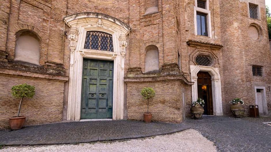 Donna Camilla Savelli Hotel Exterior