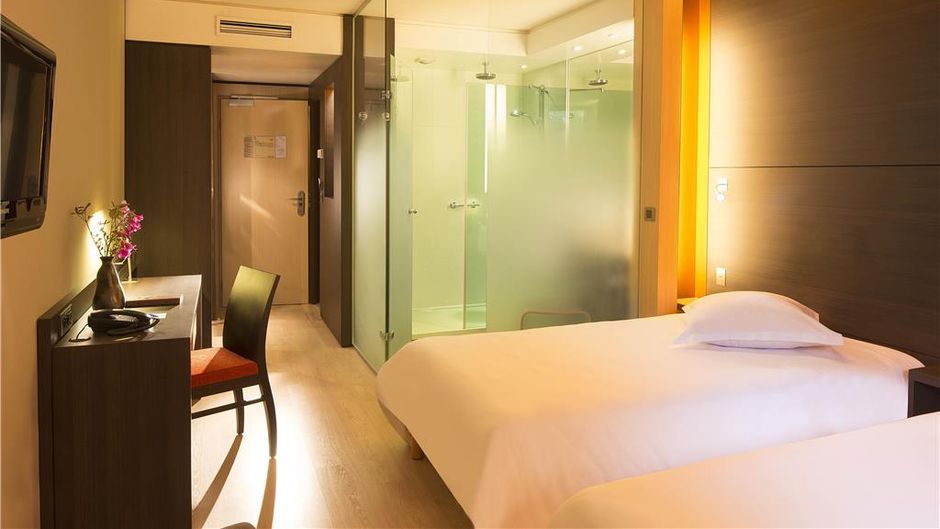 Hotel Oceania Quimper Room