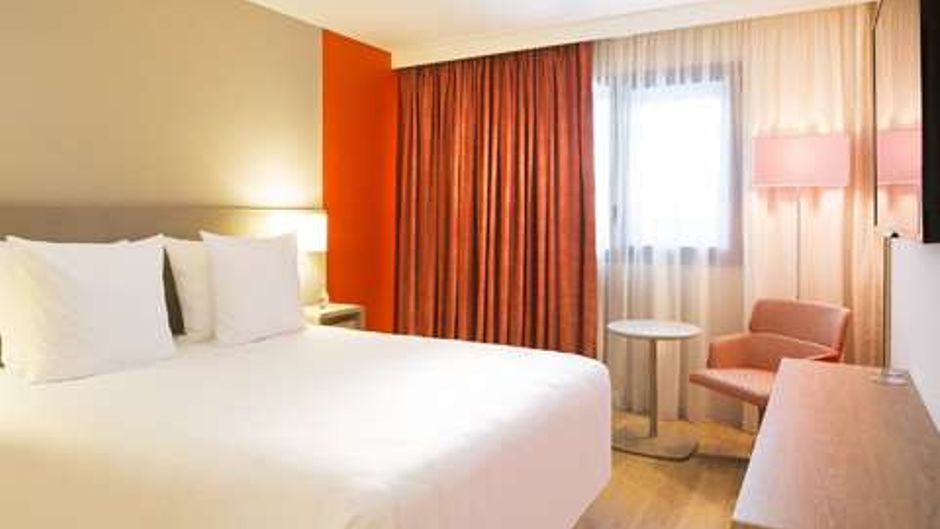 Hotel Oceania Paris Roissy CDG Room