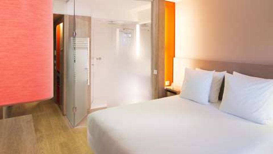 Hotel Oceania Paris Roissy CDG Room