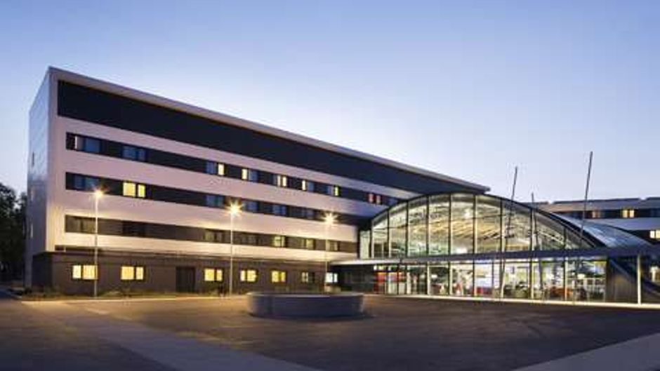 Hotel Oceania Paris Roissy CDG Exterior