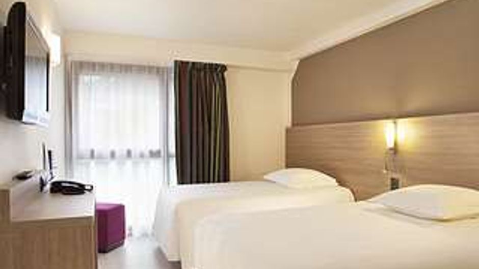 Hotel Escale Oceania-Quimper Room