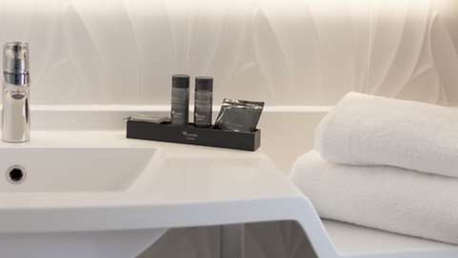 Hotel Oceania Le Metropole, Montpellier Room
