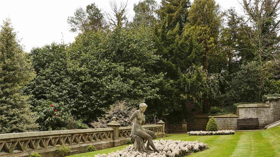 Mercure Kenwood Hotel and Spa Exterior