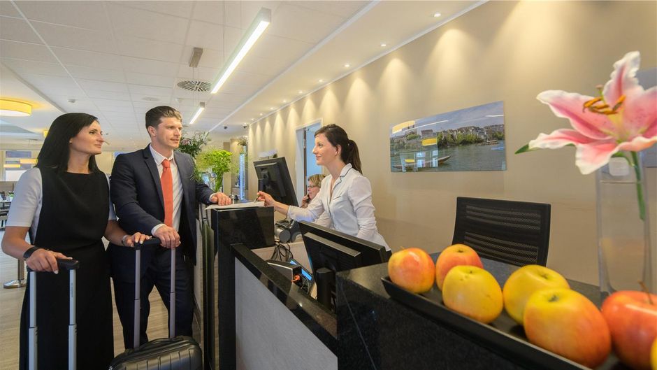 Best Western Hotel Dreilaenderbruecke Lobby