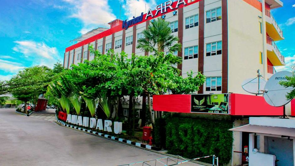 Kyriad Arra Hotel Cepu Exterior
