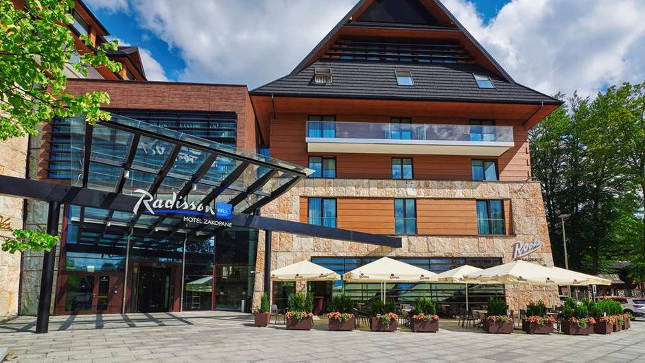 Radisson Blu Hotel & Residence Exterior