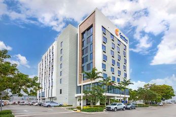 Comfort Inn & Suites Miami Intl Airport