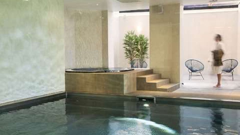 Oceania L'Univers Tours Lobby