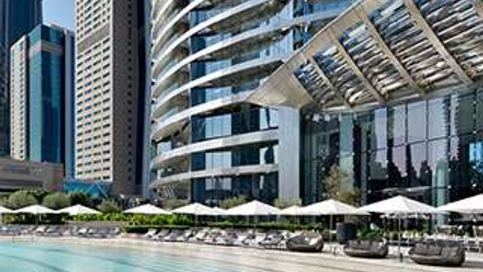 Address Sky View Pool