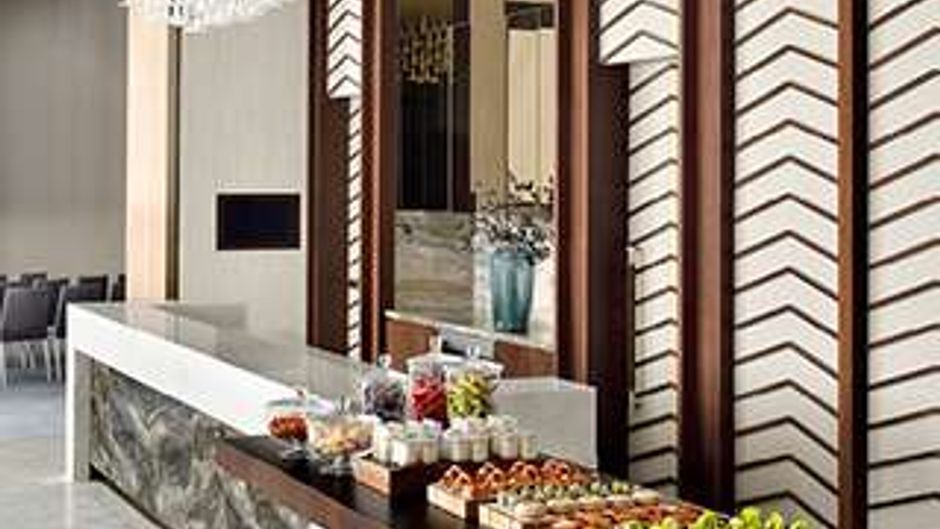 Address Sky View Restaurant