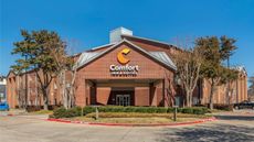 Comfort Inn & Suites Dallas-Addison