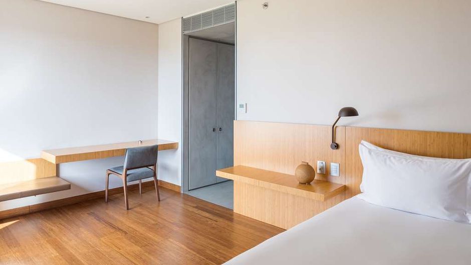 B Hotel Brasilia Room