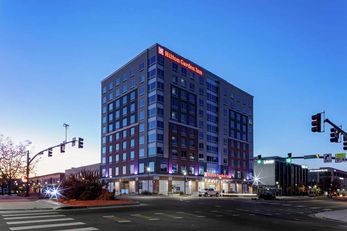 Hilton Garden Inn Downtown