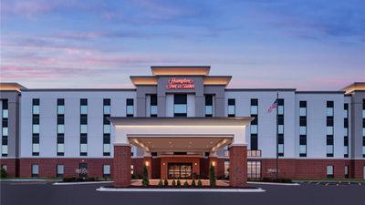 Hampton Inn and Suites Bridgeview
