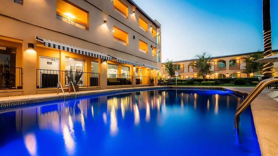 Sleep Inn Monterrey Norte Pool