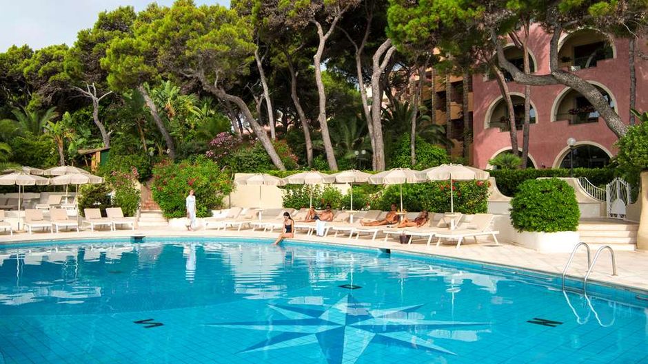 Forte Village Hotel Castello Pool