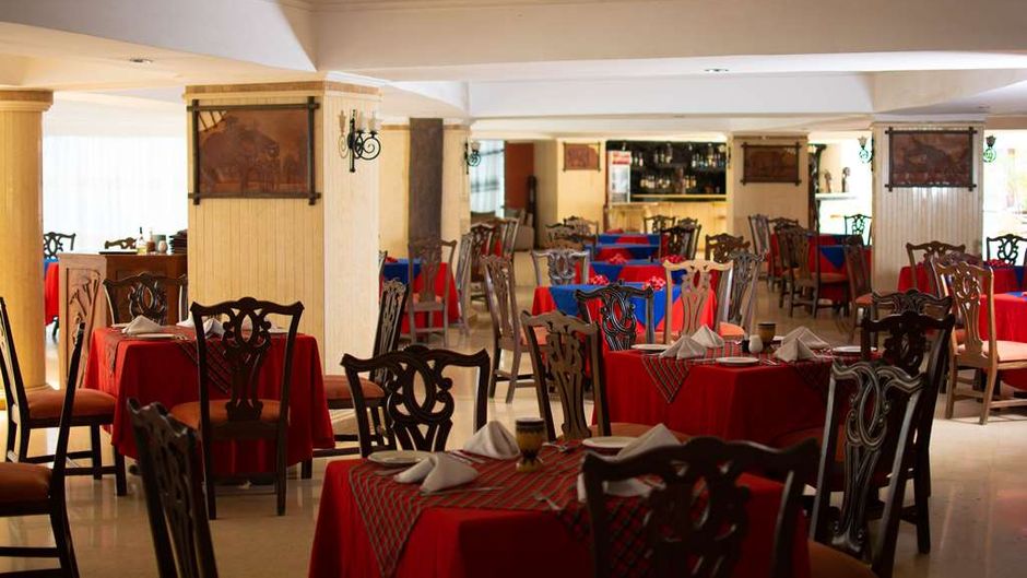 Naura Springs Hotel Restaurant