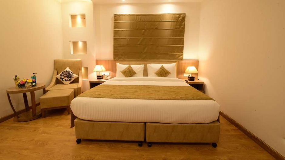 SureStay Hotel by Best Western Amritsar Room