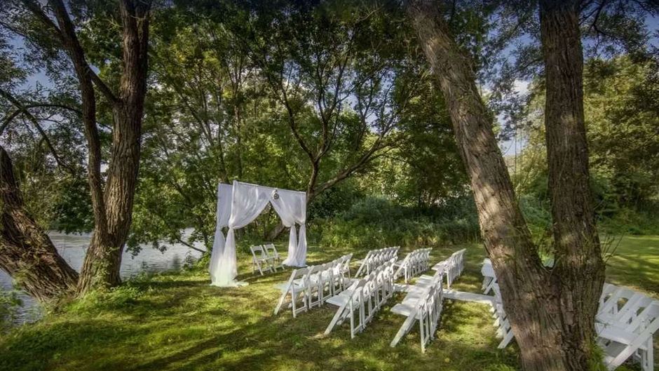 Chateau Joliette Other