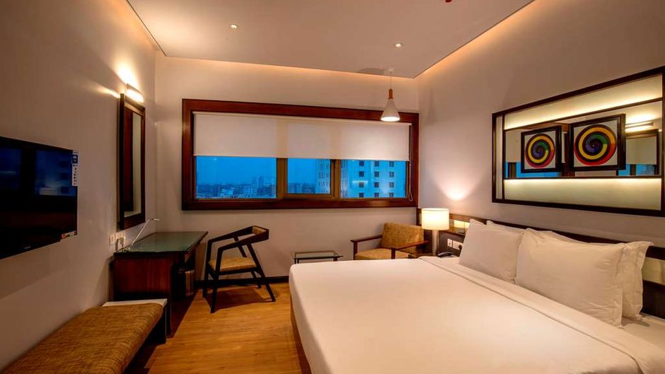 Zone By The Park Kolkata Room