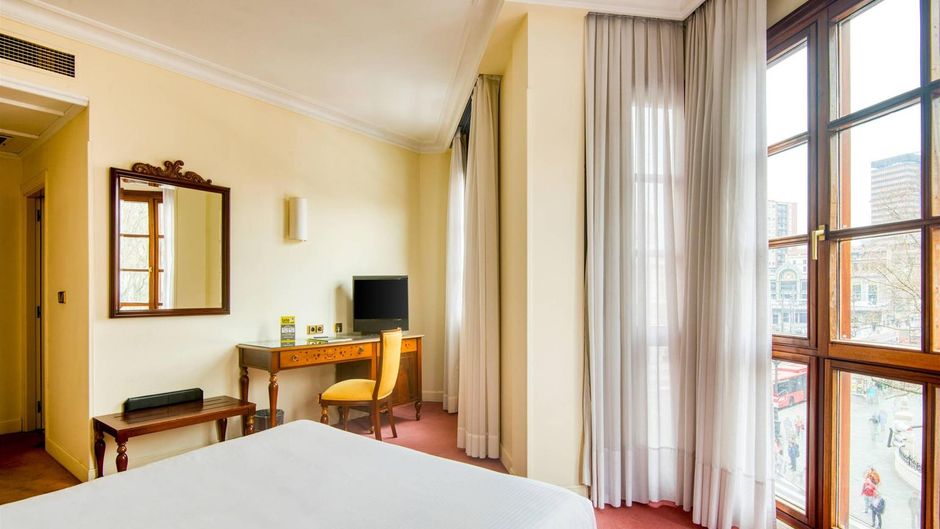 Sercotel Oria Room