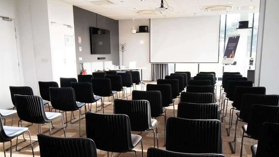 Ibis Gonesse Le Bourget Meeting
