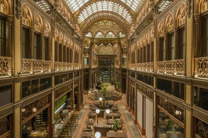 Parisi Udvar Hotel Budapest