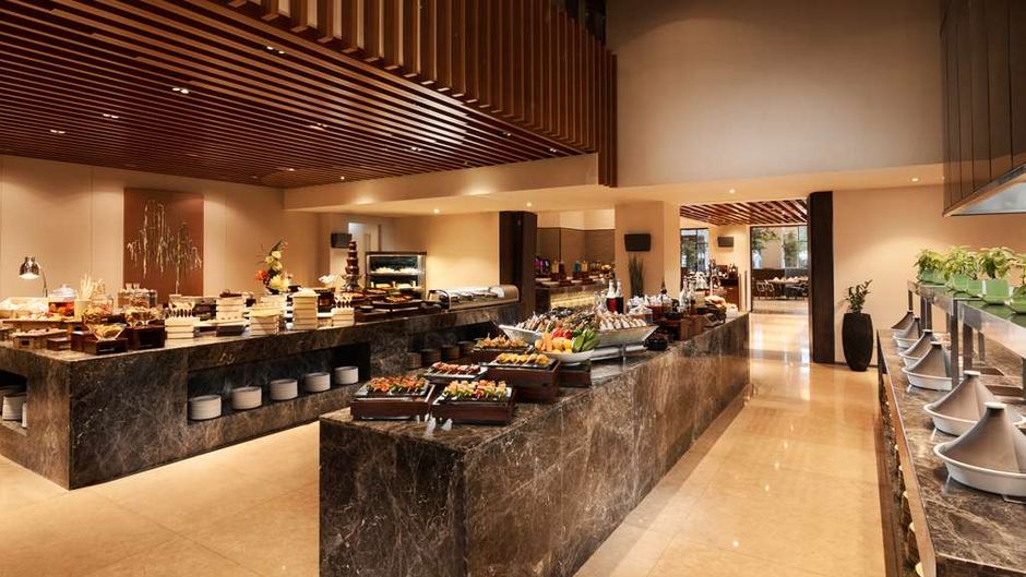 Hilton Clark Sun Valley Resort Restaurant