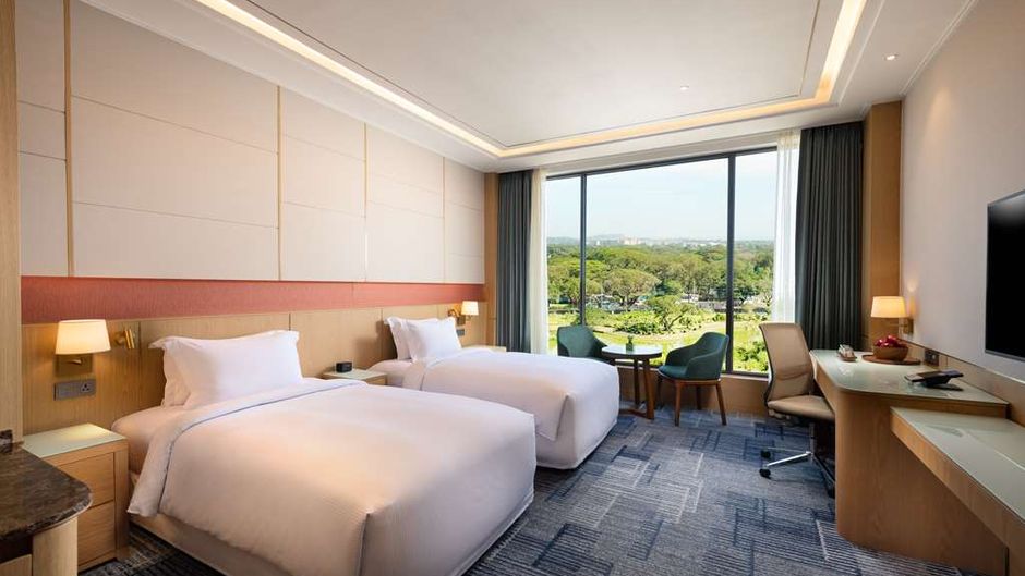 Hilton Clark Sun Valley Resort Room