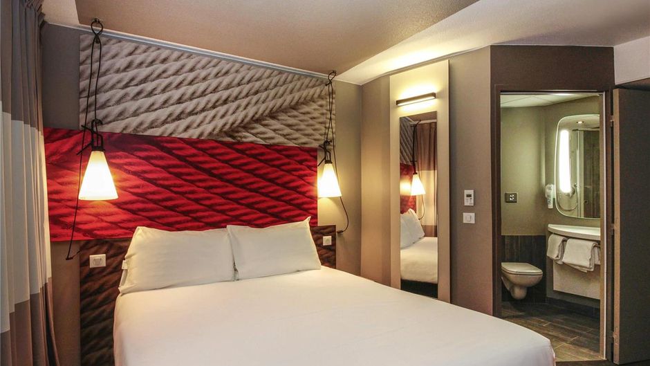 Ibis Cahors Room